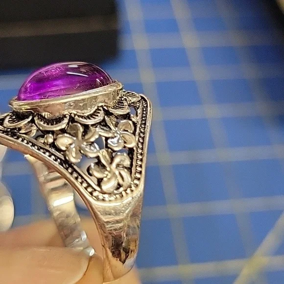 Silver and Purple Ring - Picture 3 of 6